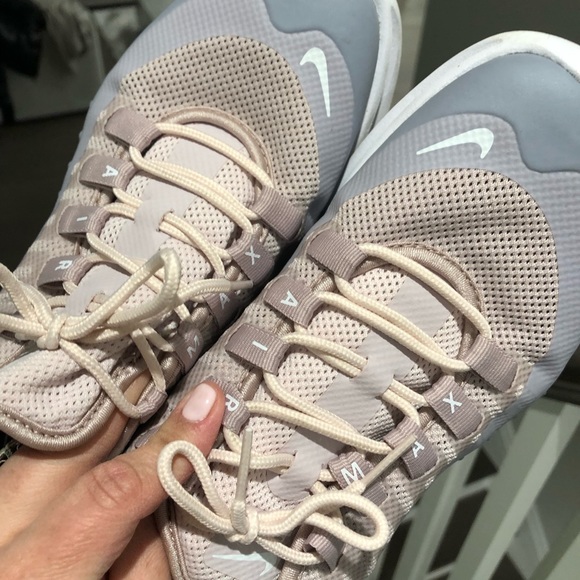 Almost new - Picture 4 of 8